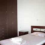 Bella Seafront 5br For 10 Near Athens