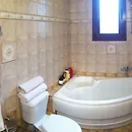 Bella Seafront 5br For 10 Near Athens Nyaraló