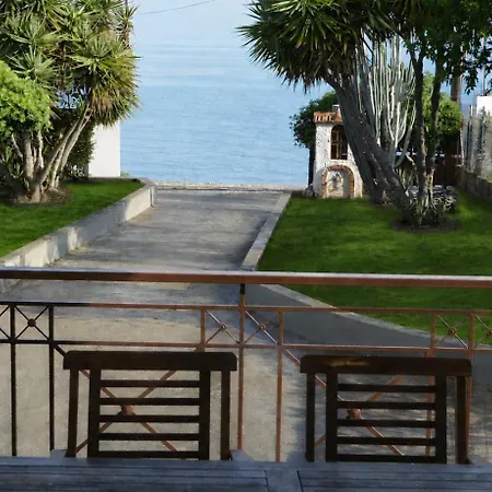 Bella Seafront 5br For 10 Near Athens *