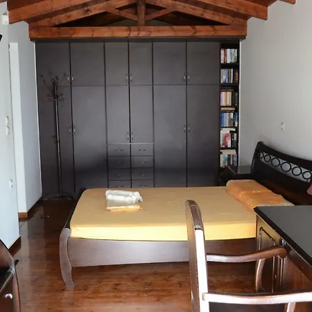 Bella Seafront 5br For 10 Near Athens * Loukissia