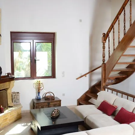 Bella Seafront 5br For 10 Near Athens Dom wakacyjny Loukissia