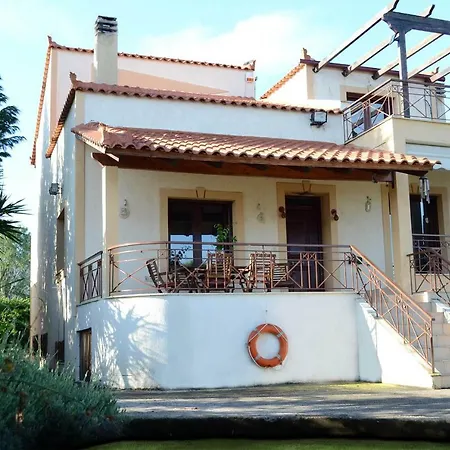 Bella Seafront 5br For 10 Near Athens Dom wakacyjny