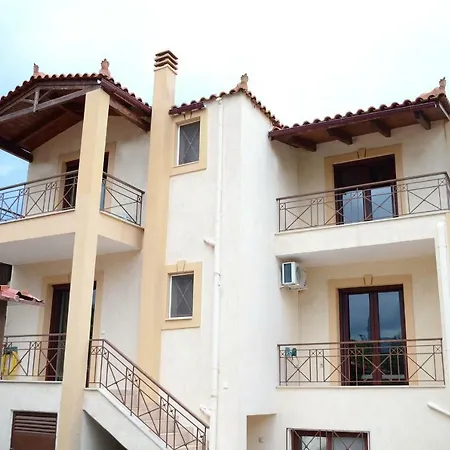 Bella Seafront 5br For 10 Near Athens